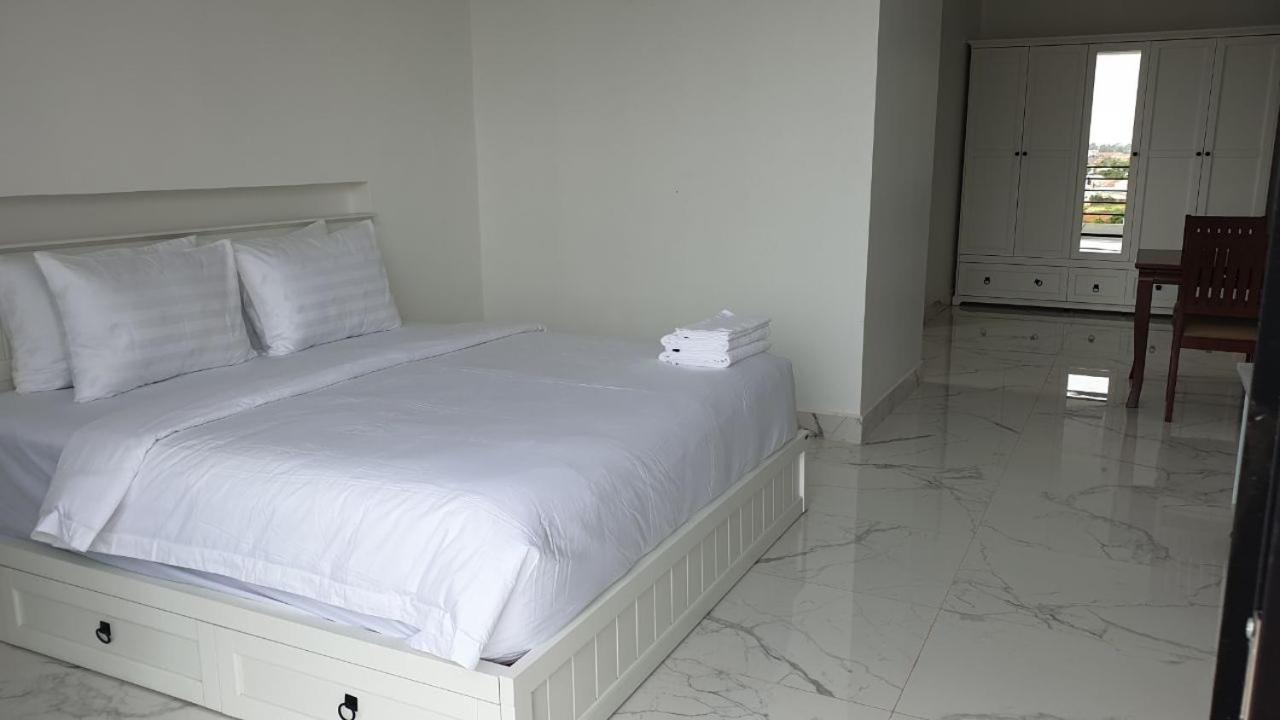 סיאם ריפ Ly Residence Suite & Apartment מראה חיצוני תמונה